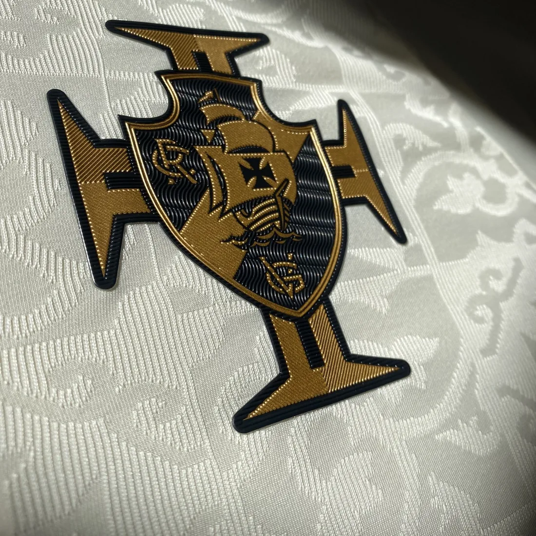 3D silicone — Raised elastomer emblem with real relief.