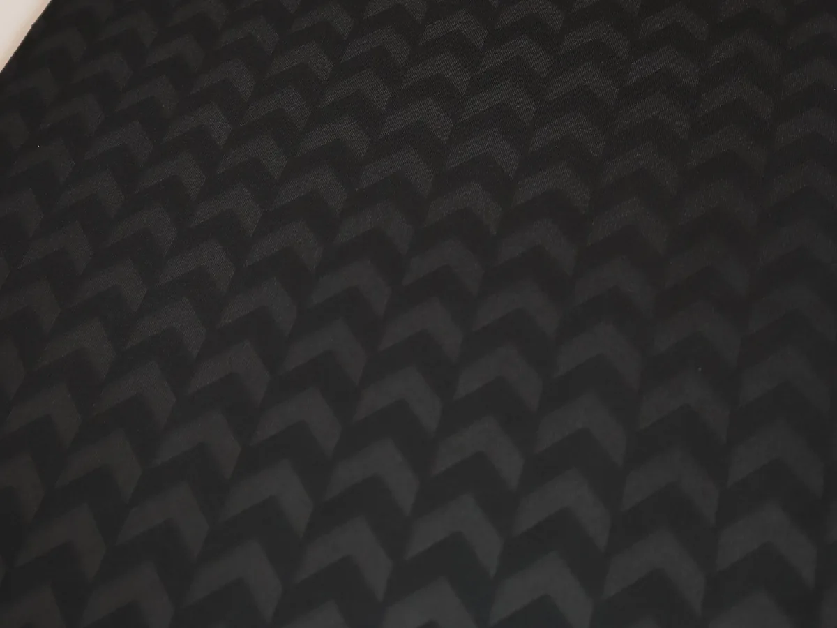 Sergeunt — woven jacquard pattern sample