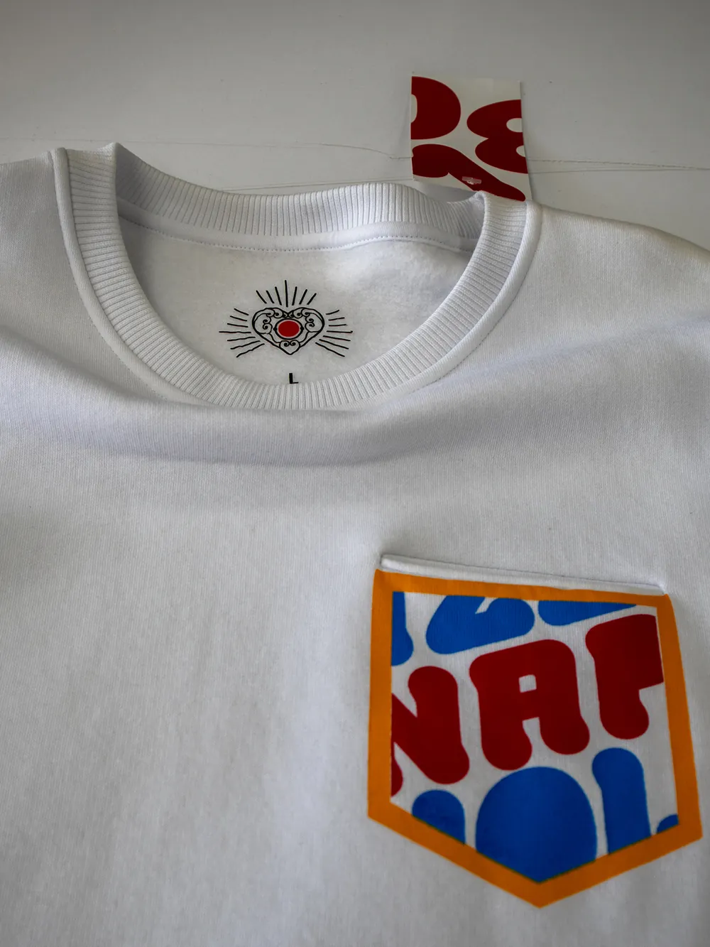 Sweatshirts — Crew necks with custom labelling (1)