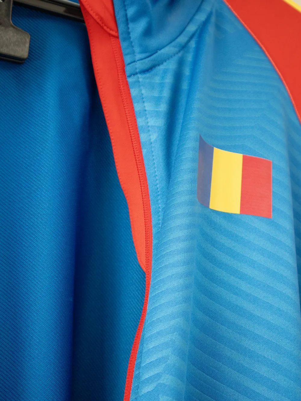 Tracksuits — Jackets and pants, brushed or scuba (2)