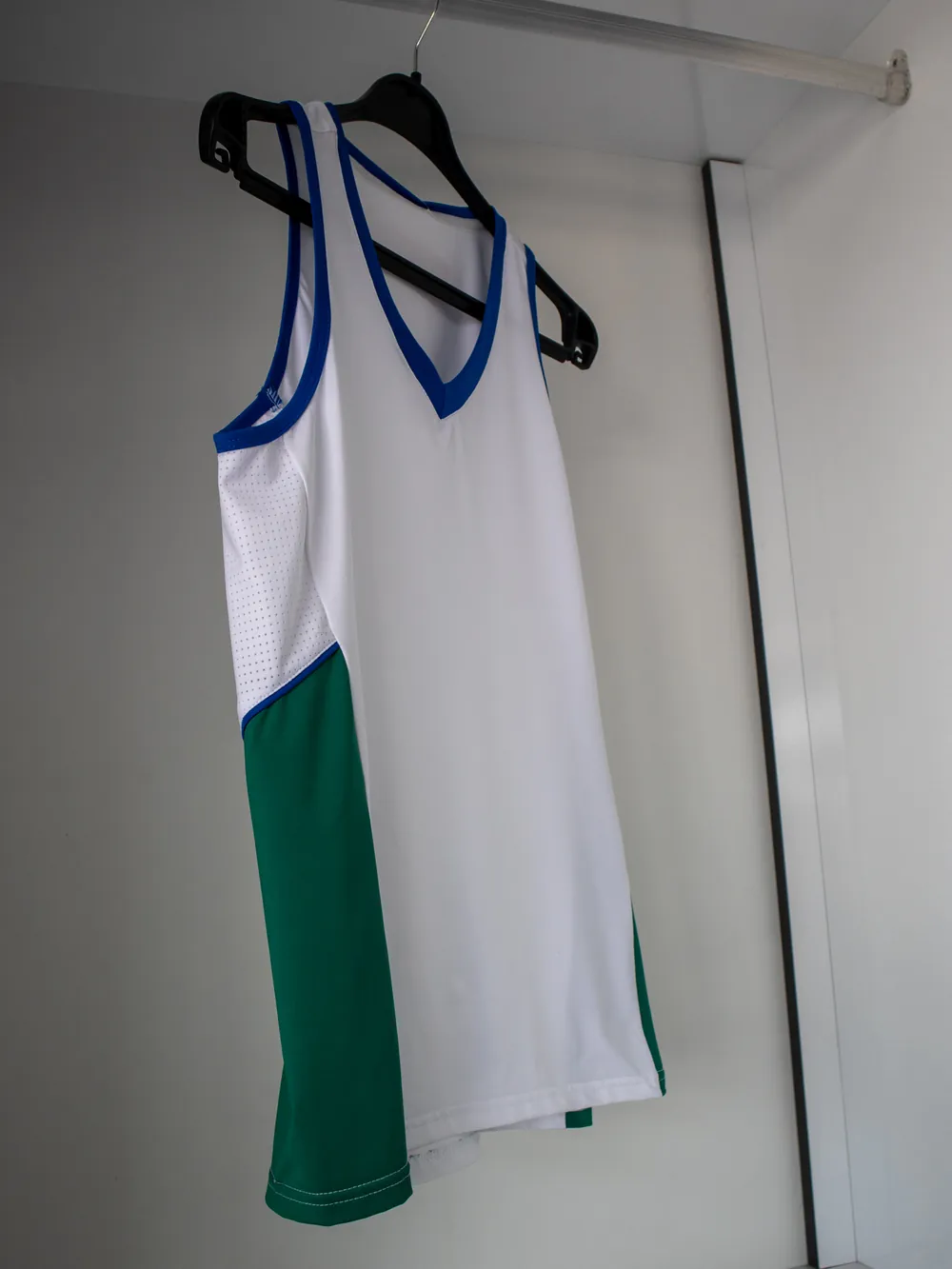 Volleyball kit — Tops, tights and high-elastane pieces (3)